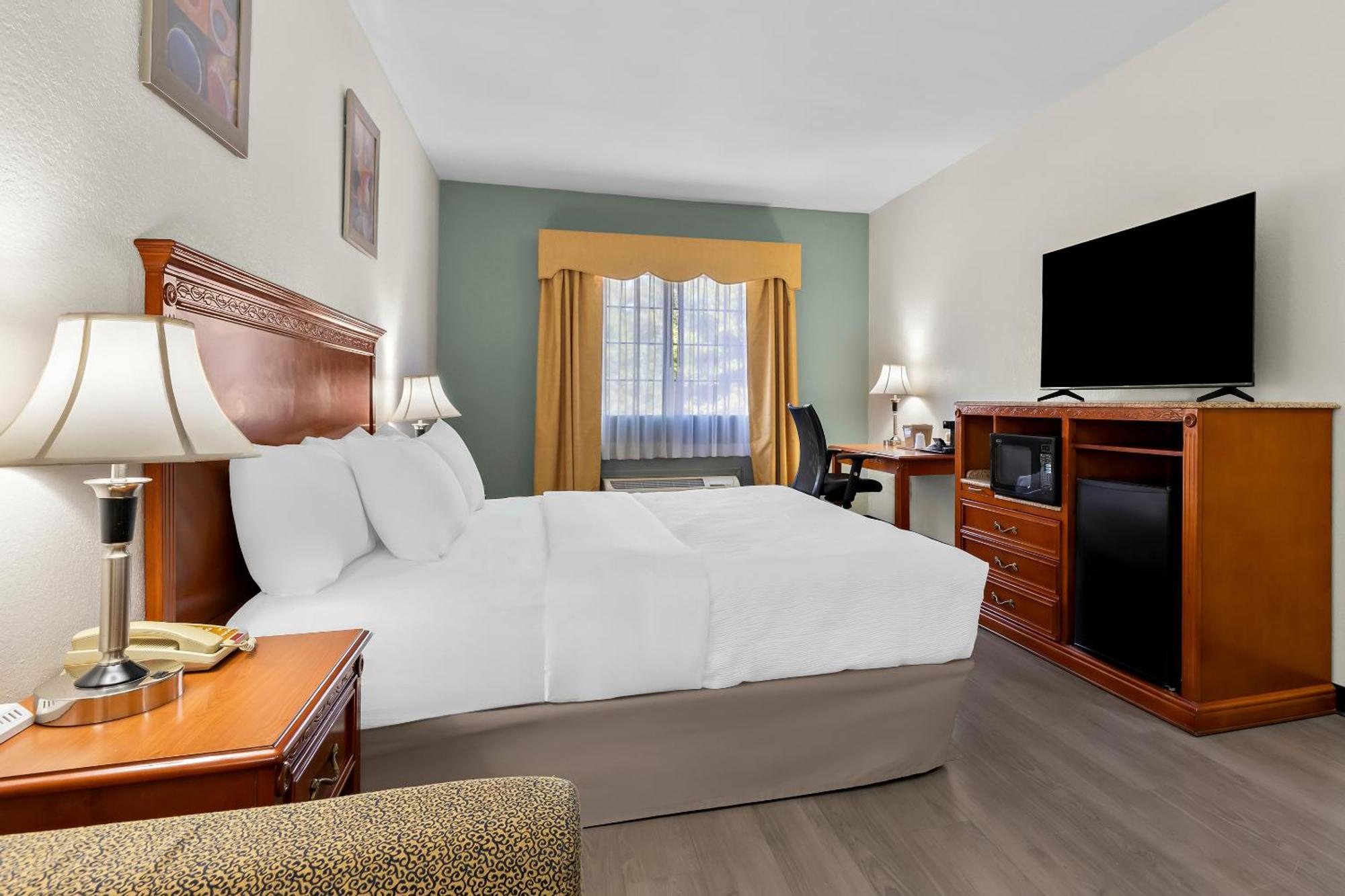 Quality Inn & Suites Mcalester Exterior photo